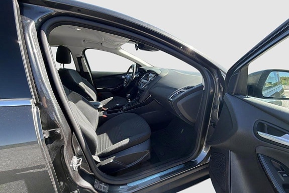 Ford Focus 6 of 15