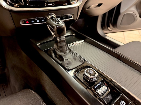 Volvo V60 12 of 15