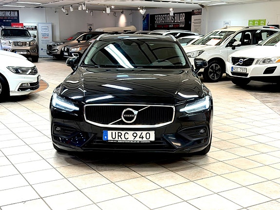 Volvo V60 8 of 15