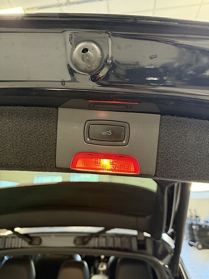 Porsche Cayenne 10 of 22