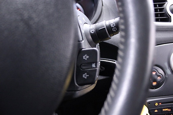 Renault Clio 26 of 27