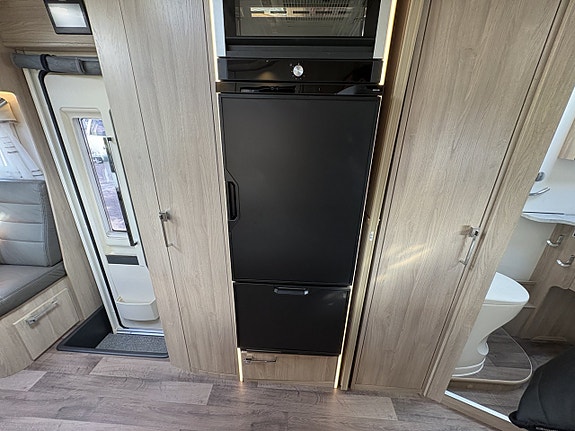 Kabe KABE TMMI 810 LXL (cinderella, 540ah lithium, 4x solcell) 10 of 18