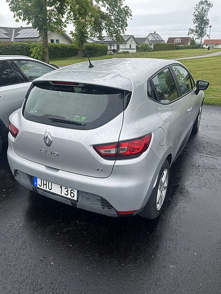 Renault Clio 3 of 6