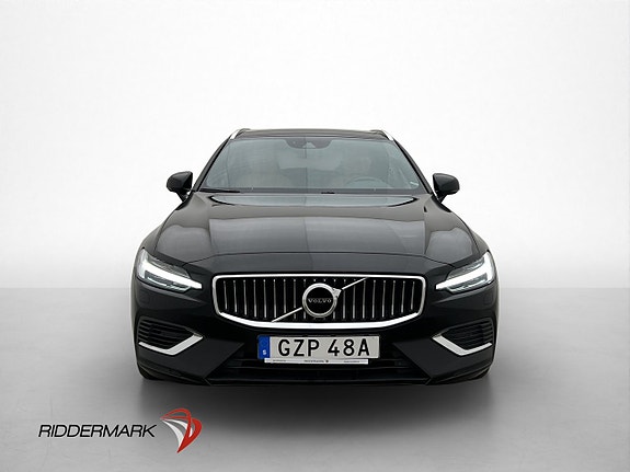 Volvo V60 2 of 30