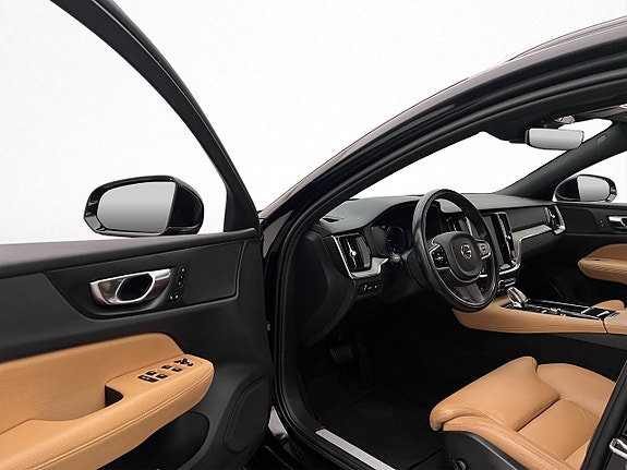 Volvo V60 10 of 30