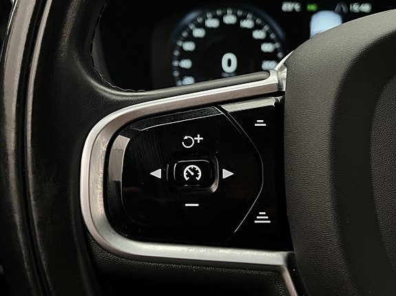 Volvo V60 14 of 30