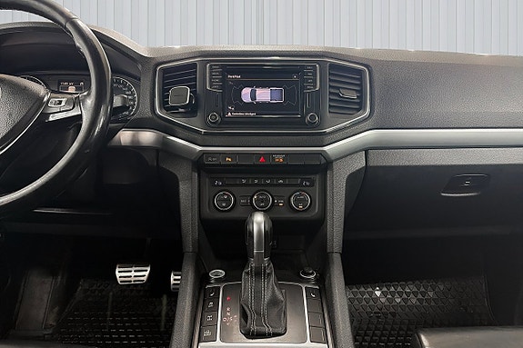 Volkswagen Amarok 10 of 21