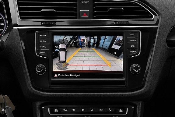 Volkswagen Tiguan 19 of 21