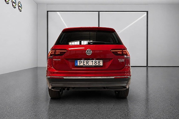 Volkswagen Tiguan 6 of 21