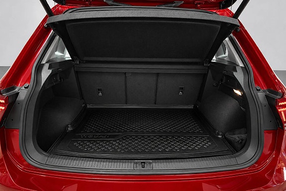 Volkswagen Tiguan 7 of 21