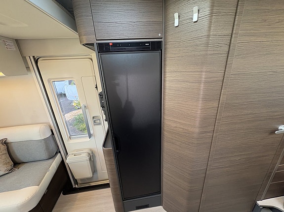 Adria MATRIX SUPREME 670 SL - Fiat MultiJet3 180HP (131 kW) HD 44H 11 of 19