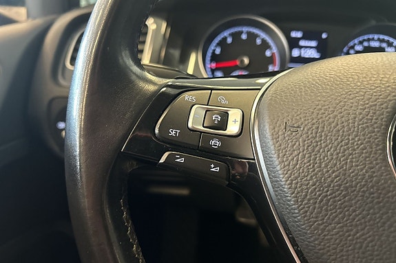 Volkswagen Golf I 21 of 30
