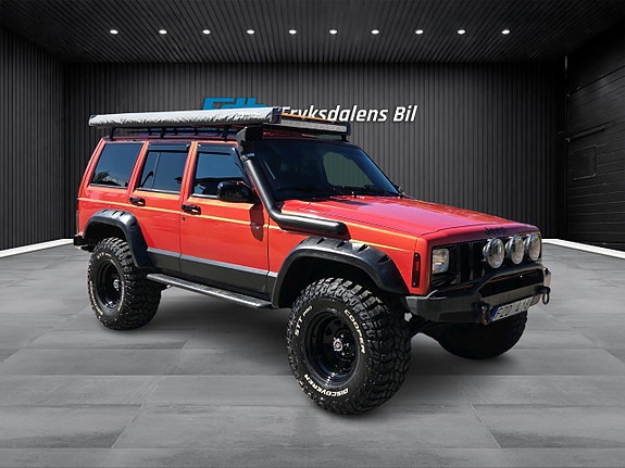 Jeep Cherokee 7 of 16
