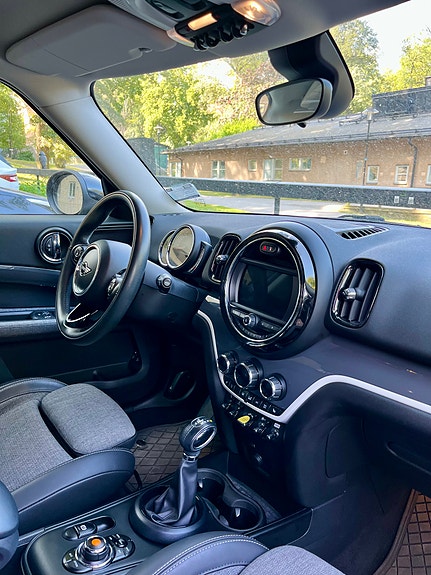 MINI Countryman Cooper SE 6 of 9