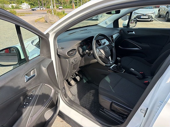 Opel Crossland X 13 of 20