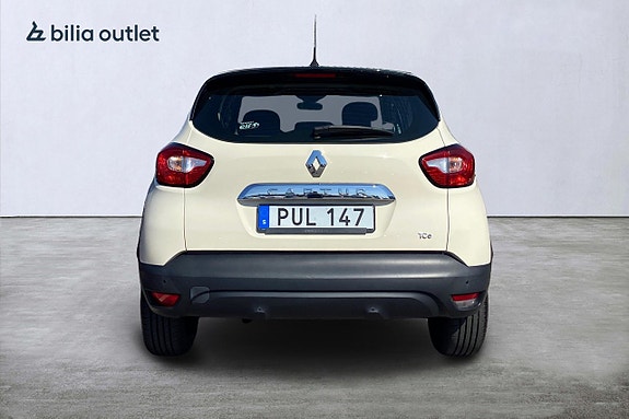 Renault Captur 5 of 28