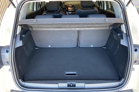 Renault Captur 24 of 28