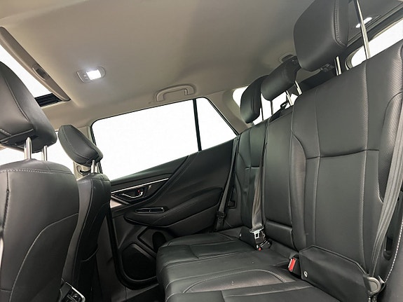 Subaru Outback 25 of 30