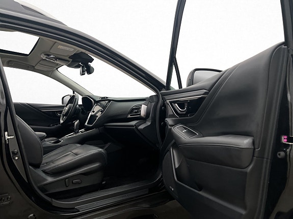 Subaru Outback 27 of 30
