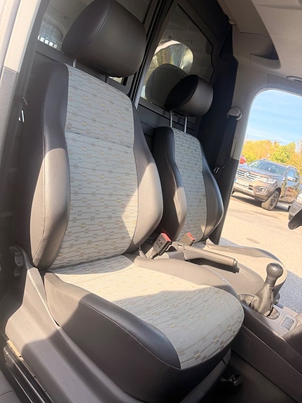Volkswagen Caddy 12 of 16
