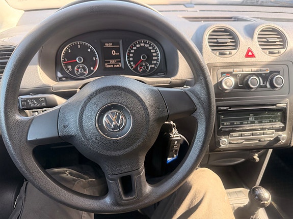 Volkswagen Caddy 9 of 16