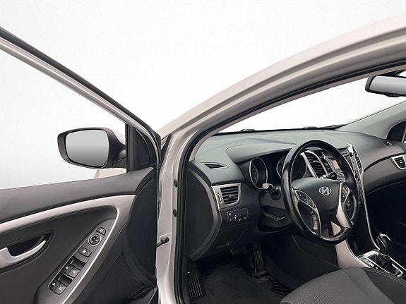 Hyundai i30 10 of 30