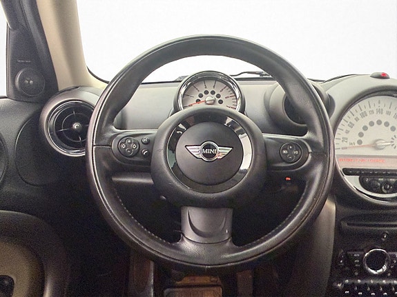 MINI Countryman Cooper D 14 of 30