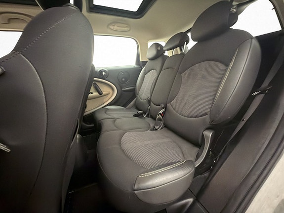 MINI Countryman Cooper D 17 of 30