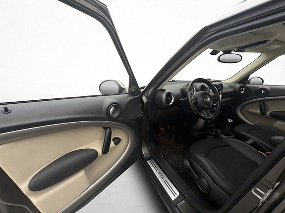 MINI Countryman Cooper D 11 of 30