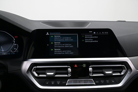 BMW 330e 16 of 27