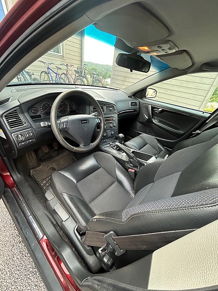 Volvo S60 6 of 6