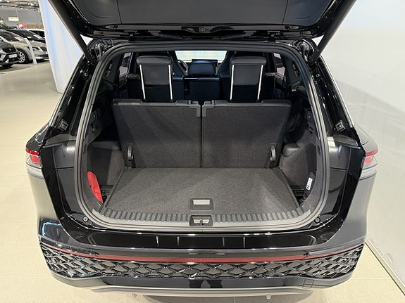Volkswagen Tayron 23 of 26