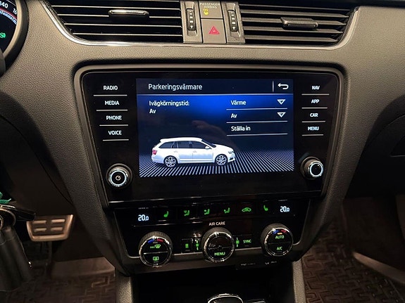 Skoda Octavia 14 of 24