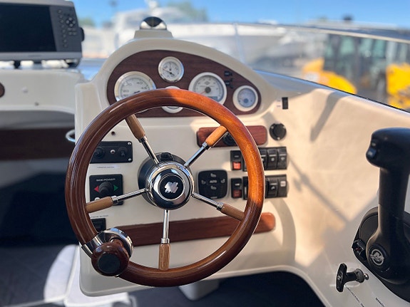 Quicksilver 640 Pilothouse | Mercury 100hk | Mkt utrustning! 9 of 12