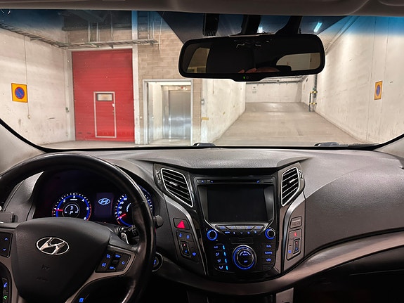 Hyundai i40 4 of 7