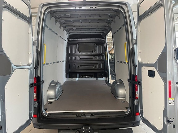 Volkswagen Crafter 16 of 20