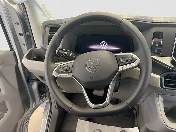 Volkswagen Crafter 10 of 20