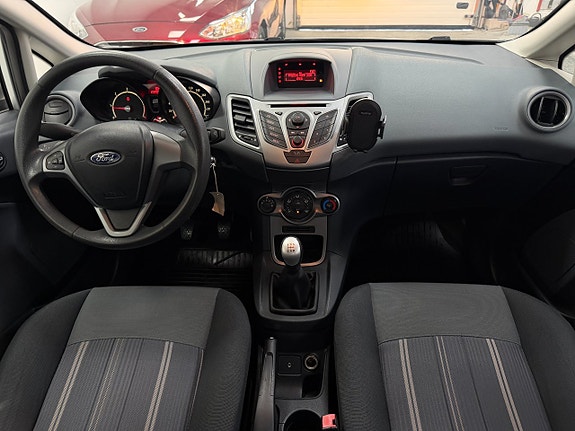 Ford Fiesta 6 of 20