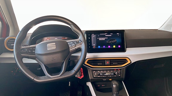 Seat Arona 10 of 12