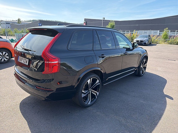 Volvo XC90 5 of 6