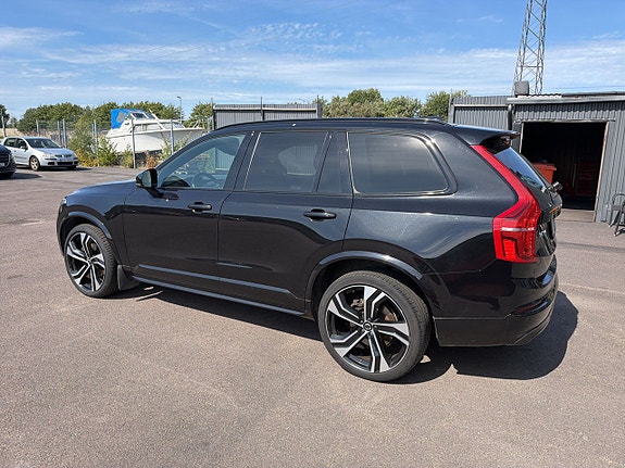 Volvo XC90 3 of 6