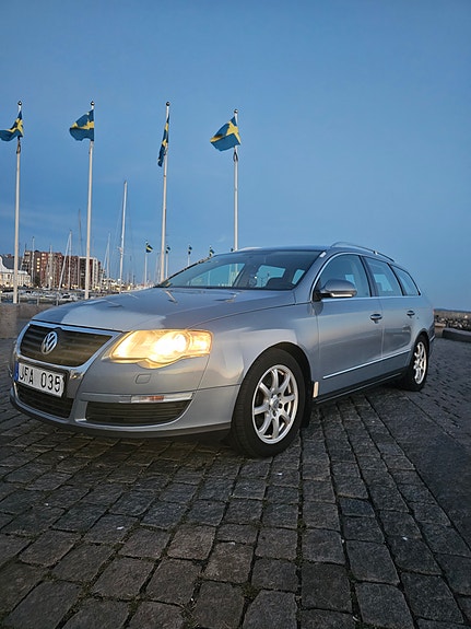 Volkswagen Passat 3 of 7