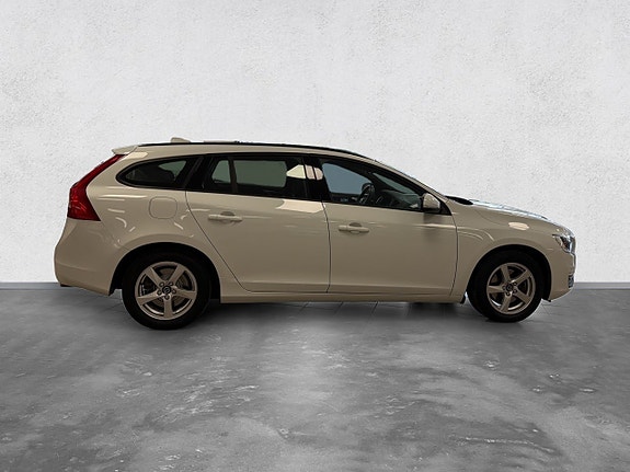 Volvo V60 6 of 20