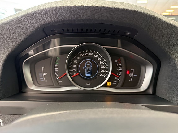 Volvo V60 15 of 20