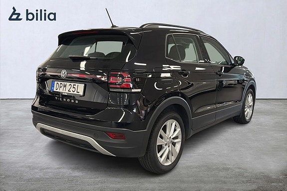 Volkswagen T-Cross 16 of 17