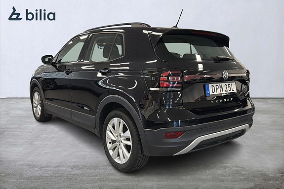 Volkswagen T-Cross 2 of 17
