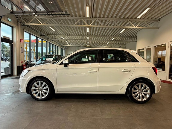 Audi A1 3 of 23