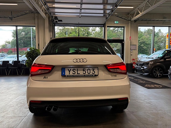 Audi A1 5 of 23
