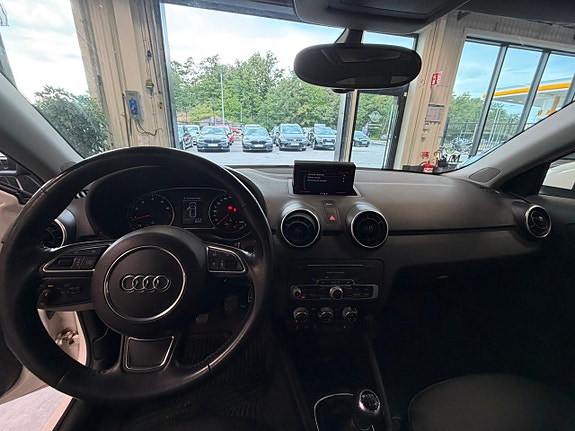 Audi A1 23 of 23