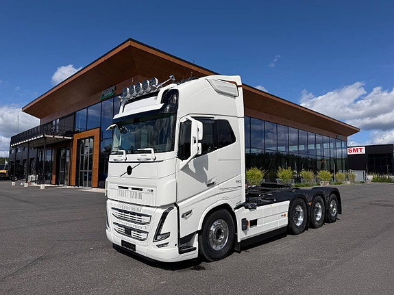 Volvo FH16 780 8x4 Tridem Tungdragare